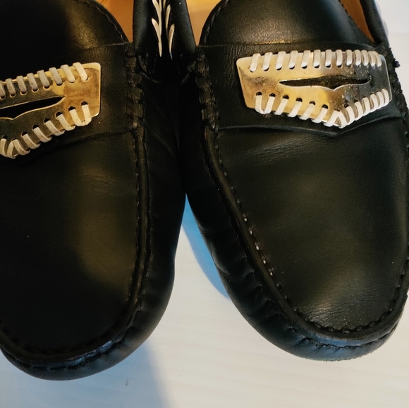 TOD'S Black  LEATHER LOAFERS WITH METAL APPLICATION AND NUBBED RUBBER SOLE 39 - Picture 4 of 14